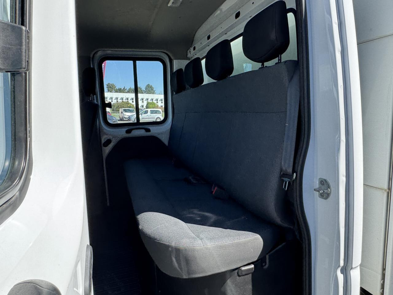 Renault Master RENAULT 3T5 BENNE + COFFRE RJ DOUBLE CABINE 6 PL 2.3 DCI 130 CH CONFORT + GPS + REGUL + CLIM - Kippilava-auto: kuva Renault Master RENAULT 3T5 BENNE + COFFRE RJ DOUBLE CABINE 6 PL 2.3 DCI 130 CH CONFORT + GPS + REGUL + CLIM - Kippilava-auto Renault Master RENAULT 3T5 BENNE + COFFRE RJ DOUBLE CABINE 6 PL 2.3 DCI 130 CH CONFORT + GPS + REGUL + CLIM - Kippilava-auto: kuva Renault Master RENAULT 3T5 BENNE + COFFRE RJ DOUBLE CABINE 6 PL 2.3 DCI 130 CH CONFORT + GPS + REGUL + CLIM - Kippilava-auto
