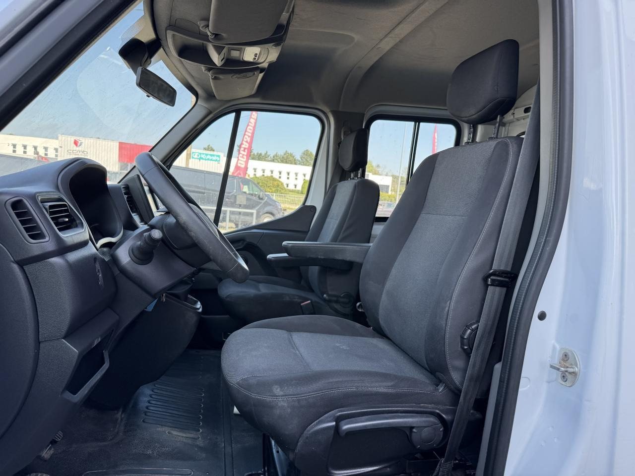 Renault Master combi RENAULT 3T5 BENNE + COFFRE RJ DOUBLE CABINE 6 PL 2.3 DCI 130 CH CONFORT + GPS + REGUL + CLIM - Kippilava-auto: kuva Renault Master combi RENAULT 3T5 BENNE + COFFRE RJ DOUBLE CABINE 6 PL 2.3 DCI 130 CH CONFORT + GPS + REGUL + CLIM - Kippilava-auto Renault Master combi RENAULT 3T5 BENNE + COFFRE RJ DOUBLE CABINE 6 PL 2.3 DCI 130 CH CONFORT + GPS + REGUL + CLIM - Kippilava-auto: kuva Renault Master combi RENAULT 3T5 BENNE + COFFRE RJ DOUBLE CABINE 6 PL 2.3 DCI 130 CH CONFORT + GPS + REGUL + CLIM - Kippilava-auto