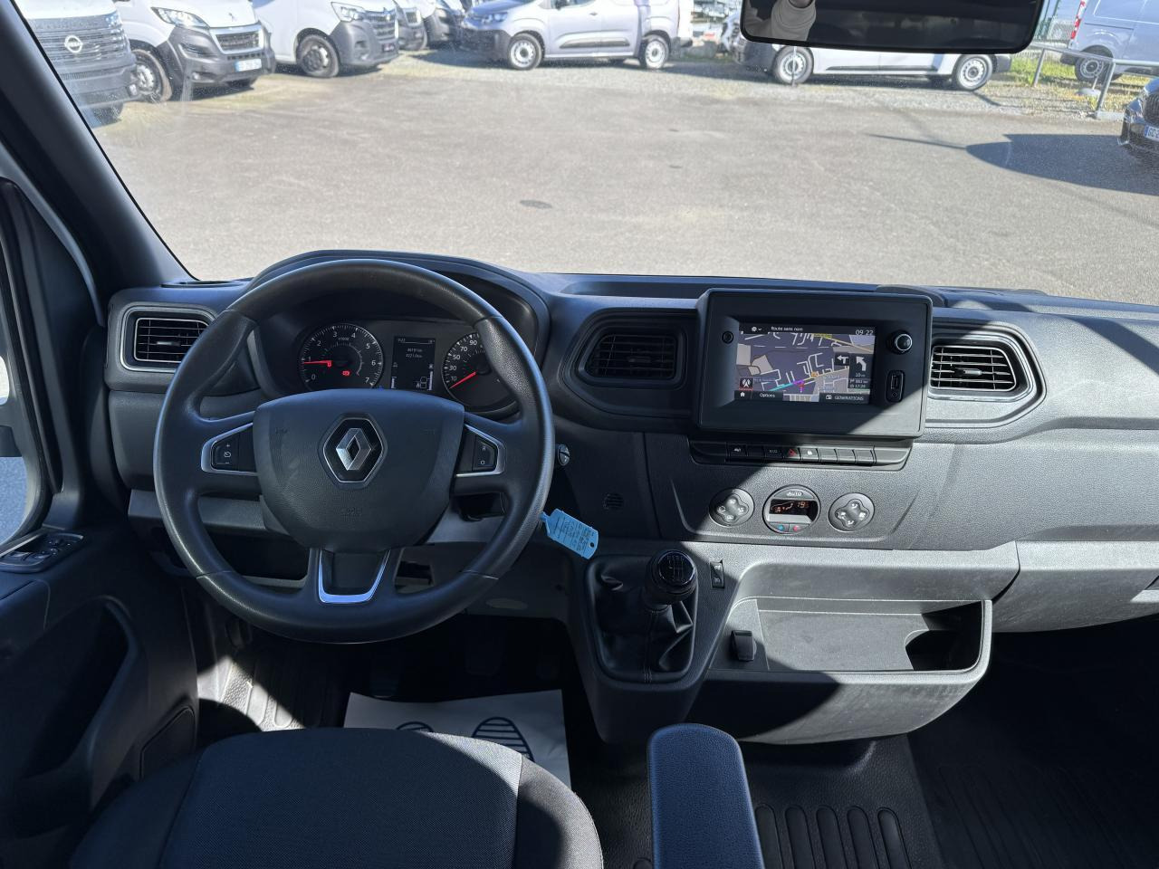 Renault Master combi RENAULT 3T5 BENNE + COFFRE RJ DOUBLE CABINE 6 PL 2.3 DCI 130 CH CONFORT + GPS + REGUL + CLIM - Kippilava-auto: kuva Renault Master combi RENAULT 3T5 BENNE + COFFRE RJ DOUBLE CABINE 6 PL 2.3 DCI 130 CH CONFORT + GPS + REGUL + CLIM - Kippilava-auto Renault Master combi RENAULT 3T5 BENNE + COFFRE RJ DOUBLE CABINE 6 PL 2.3 DCI 130 CH CONFORT + GPS + REGUL + CLIM - Kippilava-auto: kuva Renault Master combi RENAULT 3T5 BENNE + COFFRE RJ DOUBLE CABINE 6 PL 2.3 DCI 130 CH CONFORT + GPS + REGUL + CLIM - Kippilava-auto