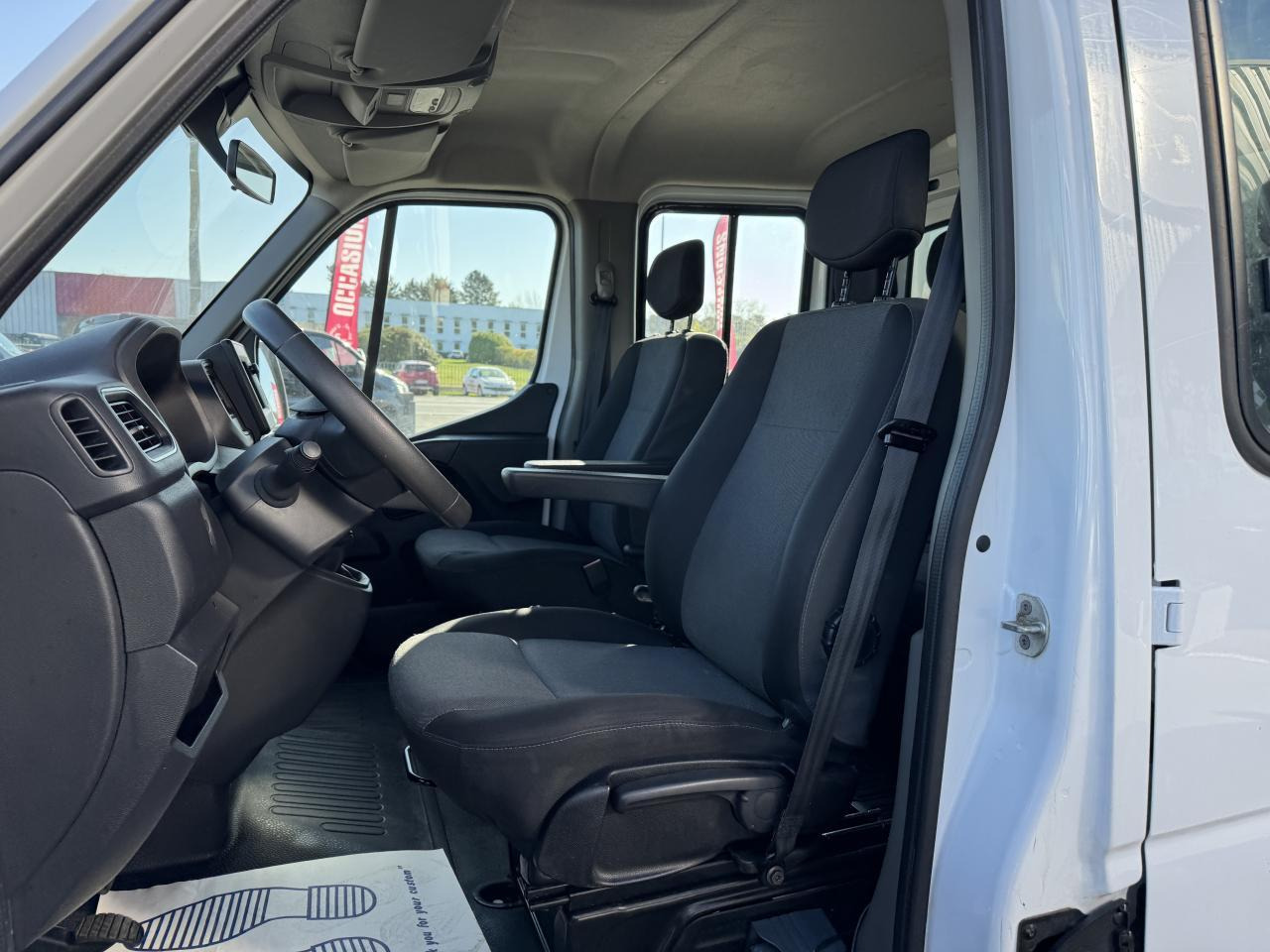 Renault Master combi RENAULT 3T5 BENNE + COFFRE RJ DOUBLE CABINE 6 PL 2.3 DCI 130 CH CONFORT + GPS + REGUL + CLIM - Kippilava-auto: kuva Renault Master combi RENAULT 3T5 BENNE + COFFRE RJ DOUBLE CABINE 6 PL 2.3 DCI 130 CH CONFORT + GPS + REGUL + CLIM - Kippilava-auto Renault Master combi RENAULT 3T5 BENNE + COFFRE RJ DOUBLE CABINE 6 PL 2.3 DCI 130 CH CONFORT + GPS + REGUL + CLIM - Kippilava-auto: kuva Renault Master combi RENAULT 3T5 BENNE + COFFRE RJ DOUBLE CABINE 6 PL 2.3 DCI 130 CH CONFORT + GPS + REGUL + CLIM - Kippilava-auto
