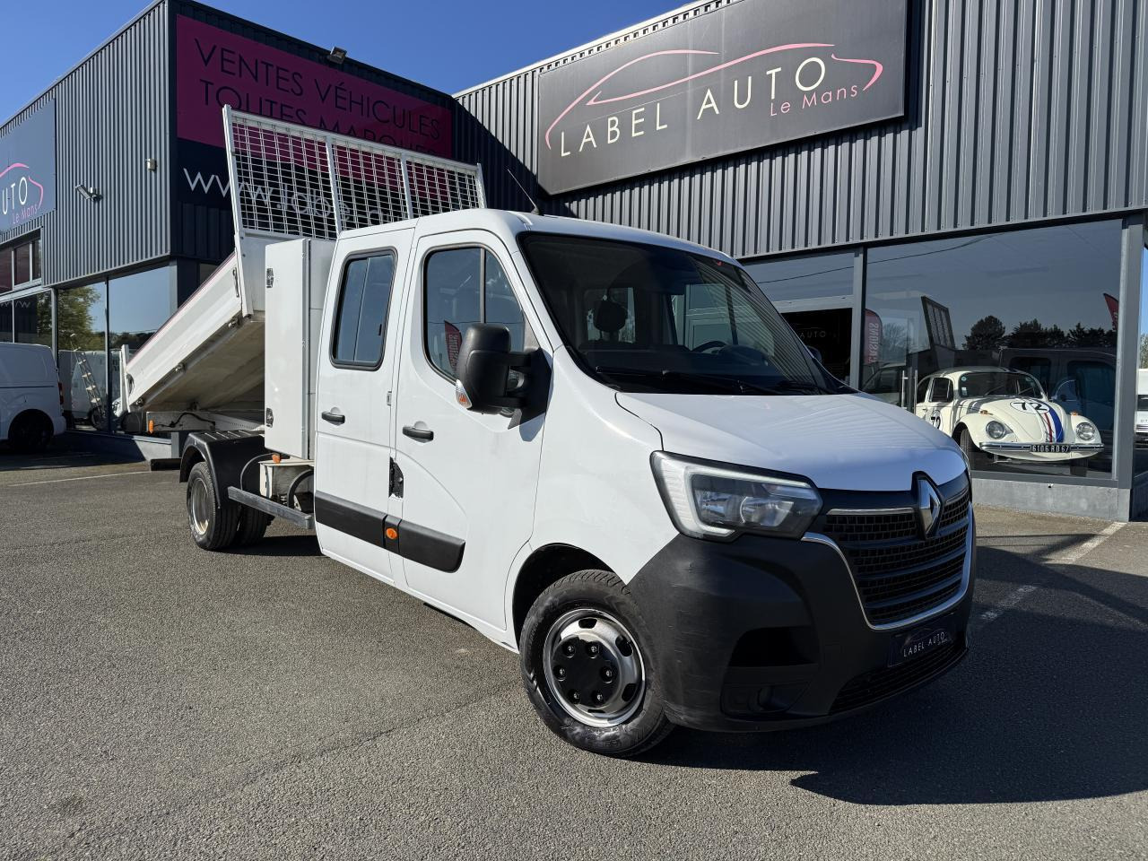 Renault Master combi RENAULT 3T5 BENNE + COFFRE RJ DOUBLE CABINE 6 PL 2.3 DCI 130 CH CONFORT + GPS + REGUL + CLIM - Kippilava-auto: kuva Renault Master combi RENAULT 3T5 BENNE + COFFRE RJ DOUBLE CABINE 6 PL 2.3 DCI 130 CH CONFORT + GPS + REGUL + CLIM - Kippilava-auto Renault Master combi RENAULT 3T5 BENNE + COFFRE RJ DOUBLE CABINE 6 PL 2.3 DCI 130 CH CONFORT + GPS + REGUL + CLIM - Kippilava-auto: kuva Renault Master combi RENAULT 3T5 BENNE + COFFRE RJ DOUBLE CABINE 6 PL 2.3 DCI 130 CH CONFORT + GPS + REGUL + CLIM - Kippilava-auto