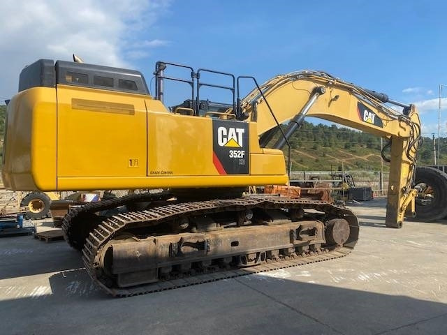 CAT 352 F - Telakaivukone: kuva CAT 352 F - Telakaivukone CAT 352 F - Telakaivukone: kuva CAT 352 F - Telakaivukone