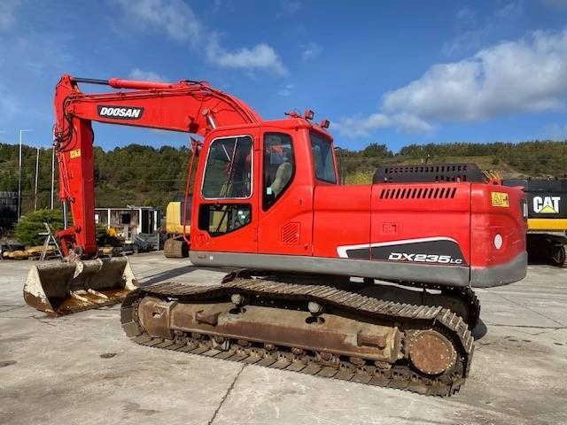 Doosan DX 235 LC  - Telakaivukone: kuva Doosan DX 235 LC  - Telakaivukone Doosan DX 235 LC  - Telakaivukone: kuva Doosan DX 235 LC  - Telakaivukone