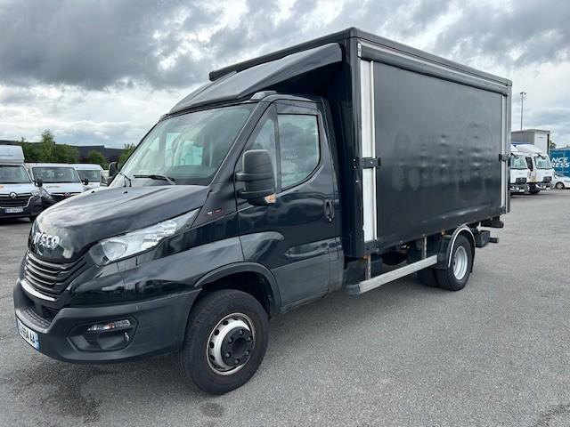 Iveco Daily 70C16 Plateau Brasseur Rideaux coulissant Hayon rabattable - Pressukapelli tavara-auto: kuva Iveco Daily 70C16 Plateau Brasseur Rideaux coulissant Hayon rabattable - Pressukapelli tavara-auto Iveco Daily 70C16 Plateau Brasseur Rideaux coulissant Hayon rabattable - Pressukapelli tavara-auto: kuva Iveco Daily 70C16 Plateau Brasseur Rideaux coulissant Hayon rabattable - Pressukapelli tavara-auto