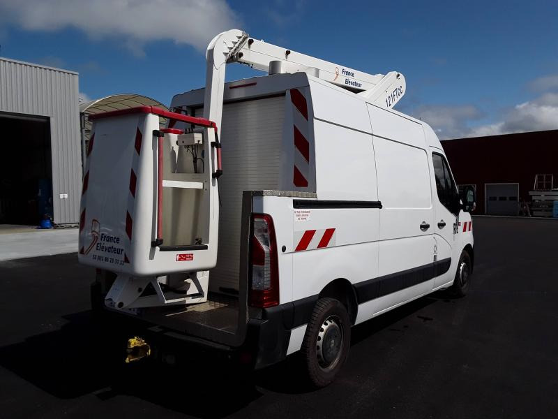 MASTER 130.35 FG L2H2 NACELLE - Itsekulkevat henkilönostimet: kuva MASTER 130.35 FG L2H2 NACELLE - Itsekulkevat henkilönostimet MASTER 130.35 FG L2H2 NACELLE - Itsekulkevat henkilönostimet: kuva MASTER 130.35 FG L2H2 NACELLE - Itsekulkevat henkilönostimet