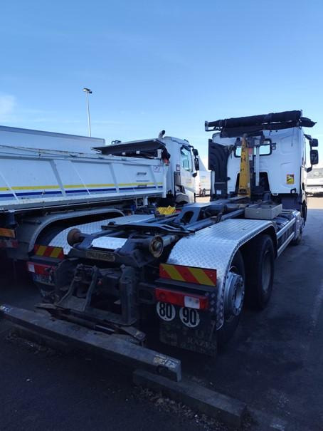 Renault C 380 P6X2 E6 BRAS GUIMA T20 avec HIGHT TOWER - Koukkulava kuorma-auto: kuva Renault C 380 P6X2 E6 BRAS GUIMA T20 avec HIGHT TOWER - Koukkulava kuorma-auto Renault C 380 P6X2 E6 BRAS GUIMA T20 avec HIGHT TOWER - Koukkulava kuorma-auto: kuva Renault C 380 P6X2 E6 BRAS GUIMA T20 avec HIGHT TOWER - Koukkulava kuorma-auto