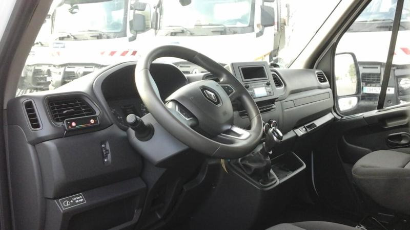 Renault Master 145.35 FG Tronqué L2H2 Nacelle Pack éco - Itsekulkevat henkilönostimet: kuva Renault Master 145.35 FG Tronqué L2H2 Nacelle Pack éco - Itsekulkevat henkilönostimet Renault Master 145.35 FG Tronqué L2H2 Nacelle Pack éco - Itsekulkevat henkilönostimet: kuva Renault Master 145.35 FG Tronqué L2H2 Nacelle Pack éco - Itsekulkevat henkilönostimet