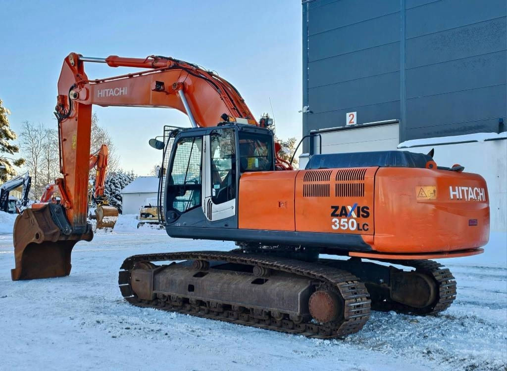 Hitachi ZX 350 LC-3 - Telakaivukone: kuva Hitachi ZX 350 LC-3 - Telakaivukone Hitachi ZX 350 LC-3 - Telakaivukone: kuva Hitachi ZX 350 LC-3 - Telakaivukone