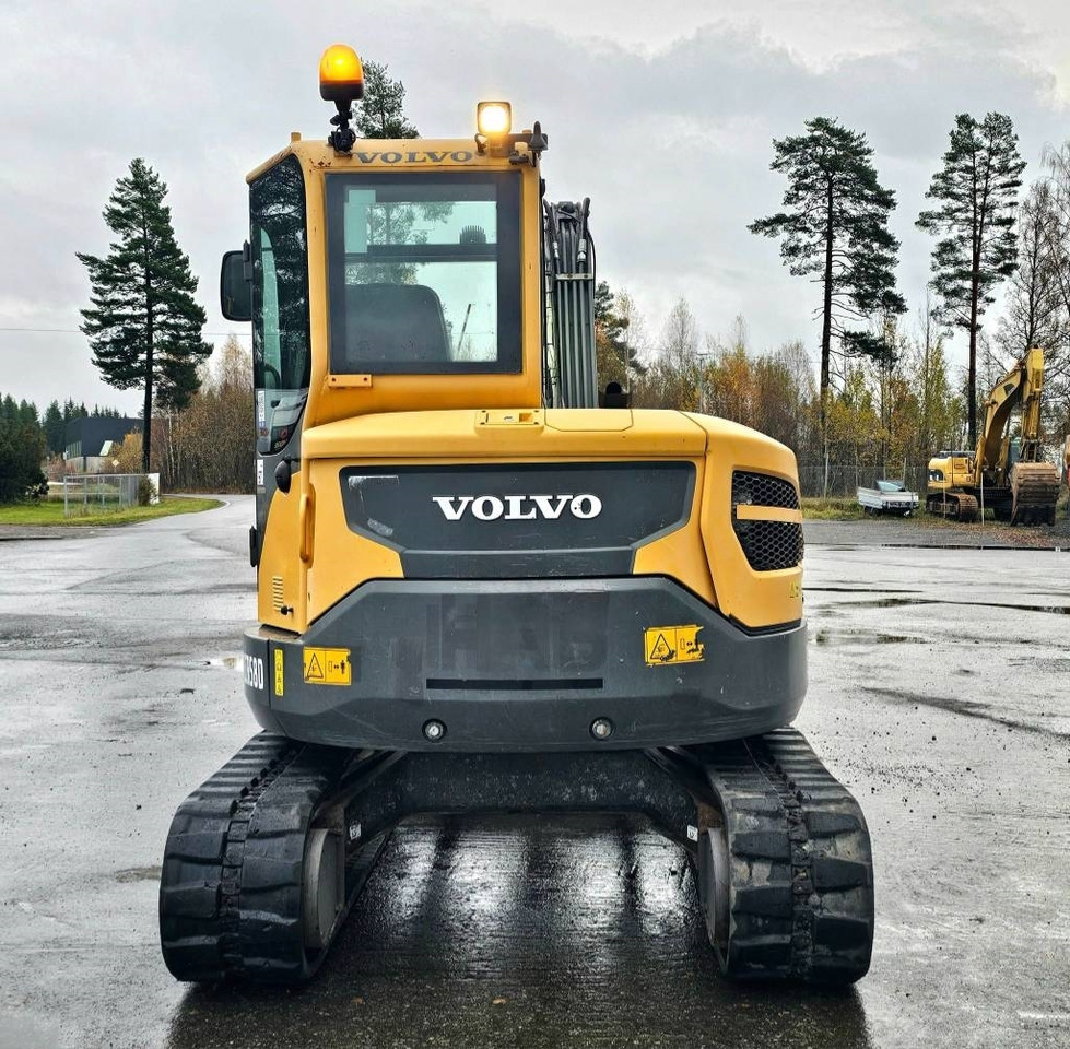 Volvo ECR 58 D - Minikuormaaja: kuva Volvo ECR 58 D - Minikuormaaja Volvo ECR 58 D - Minikuormaaja: kuva Volvo ECR 58 D - Minikuormaaja