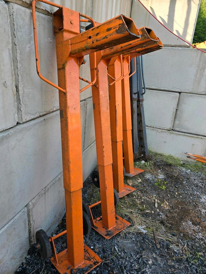 4x Stützen für Salzstreuer Container Wohnkabine Schmidt Epoke Gmeiner Salzsilo Streuautomat Winterdienst - Hiekoitin: kuva 4x Stützen für Salzstreuer Container Wohnkabine Schmidt Epoke Gmeiner Salzsilo Streuautomat Winterdienst - Hiekoitin 4x Stützen für Salzstreuer Container Wohnkabine Schmidt Epoke Gmeiner Salzsilo Streuautomat Winterdienst - Hiekoitin: kuva 4x Stützen für Salzstreuer Container Wohnkabine Schmidt Epoke Gmeiner Salzsilo Streuautomat Winterdienst - Hiekoitin