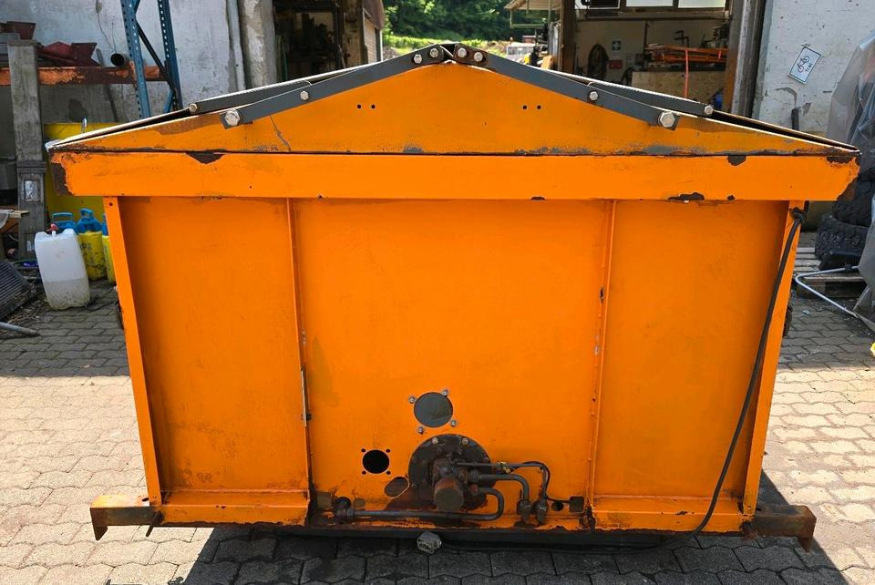Epoke SH3101 Salzstreuer 1,6m3 Salzsilo passend für Fendt Xylon JCB Fasttrac Multicar Unimog Winterdienst Aufbaustreuer Streuautomat Schmidt Küpper-Weisser - Hiekoitin: kuva Epoke SH3101 Salzstreuer 1,6m3 Salzsilo passend für Fendt Xylon JCB Fasttrac Multicar Unimog Winterdienst Aufbaustreuer Streuautomat Schmidt Küpper-Weisser - Hiekoitin Epoke SH3101 Salzstreuer 1,6m3 Salzsilo passend für Fendt Xylon JCB Fasttrac Multicar Unimog Winterdienst Aufbaustreuer Streuautomat Schmidt Küpper-Weisser - Hiekoitin: kuva Epoke SH3101 Salzstreuer 1,6m3 Salzsilo passend für Fendt Xylon JCB Fasttrac Multicar Unimog Winterdienst Aufbaustreuer Streuautomat Schmidt Küpper-Weisser - Hiekoitin