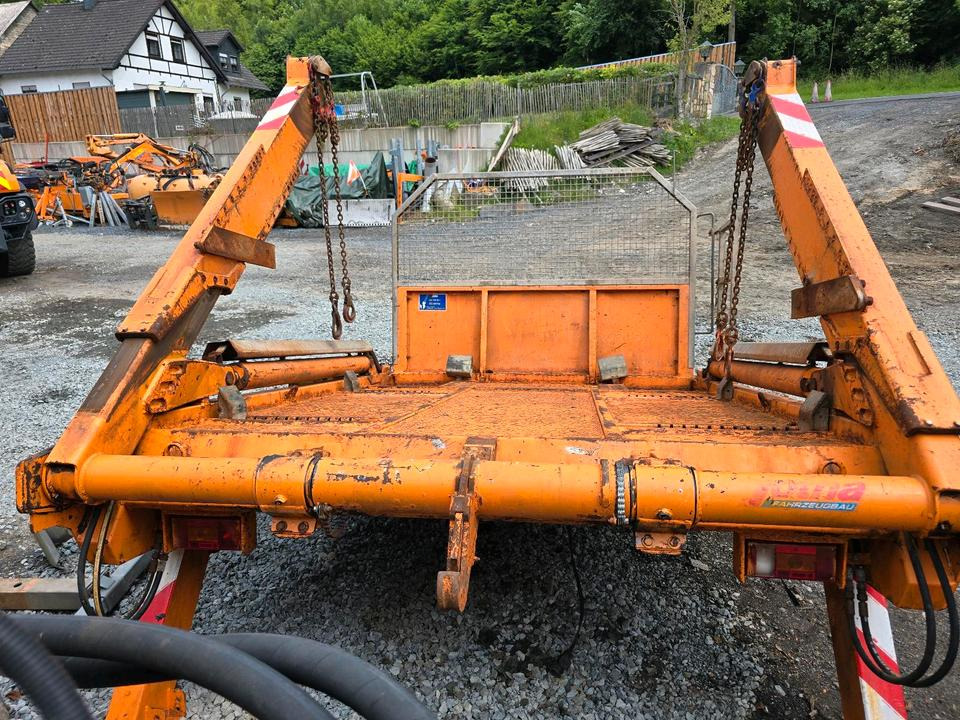 Jotha Absetzer Combi Con 4518 U für Unimog 405/12 405/10 U 290 U300 U400 300 218 219 318 323 423 427 430 435 UGE UGN Absetzcontainer Mercedes-Benz - Päällirakenne - lava: kuva Jotha Absetzer Combi Con 4518 U für Unimog 405/12 405/10 U 290 U300 U400 300 218 219 318 323 423 427 430 435 UGE UGN Absetzcontainer Mercedes-Benz - Päällirakenne - lava Jotha Absetzer Combi Con 4518 U für Unimog 405/12 405/10 U 290 U300 U400 300 218 219 318 323 423 427 430 435 UGE UGN Absetzcontainer Mercedes-Benz - Päällirakenne - lava: kuva Jotha Absetzer Combi Con 4518 U für Unimog 405/12 405/10 U 290 U300 U400 300 218 219 318 323 423 427 430 435 UGE UGN Absetzcontainer Mercedes-Benz - Päällirakenne - lava