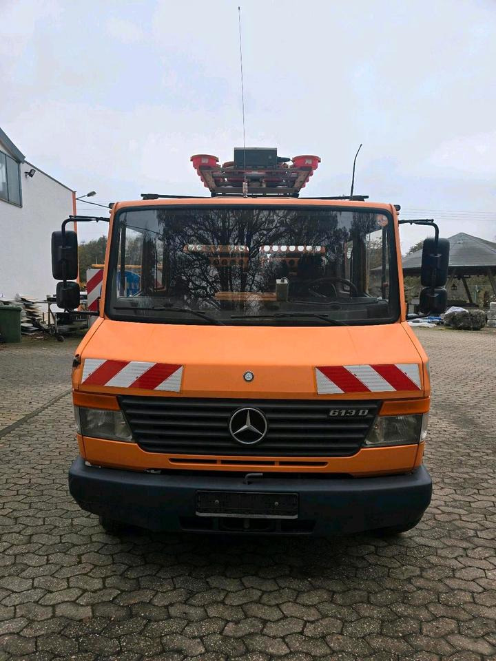Mercedes-Benz Vario 613D Bluetec 5 Pritsche Doka LKW - Lava-kuorma-auto: kuva Mercedes-Benz Vario 613D Bluetec 5 Pritsche Doka LKW - Lava-kuorma-auto Mercedes-Benz Vario 613D Bluetec 5 Pritsche Doka LKW - Lava-kuorma-auto: kuva Mercedes-Benz Vario 613D Bluetec 5 Pritsche Doka LKW - Lava-kuorma-auto