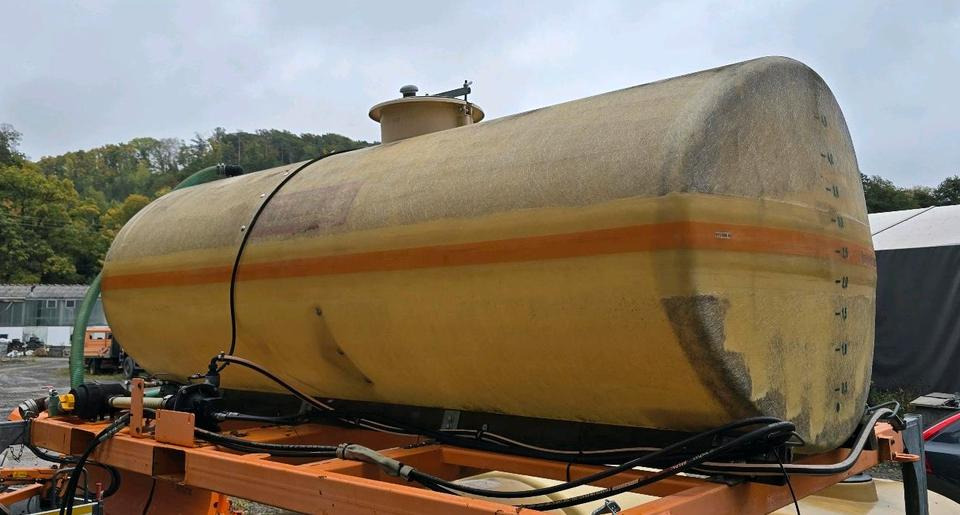 Mulag 5000FL 5m3 Wassertank Speidel Wasserfass für Unimog UGE UGN 405 U300 400 500 427 430 LKW Boschung wassertank Laugentank Bewässerung 5000liter LKW - Säiliökontti: kuva Mulag 5000FL 5m3 Wassertank Speidel Wasserfass für Unimog UGE UGN 405 U300 400 500 427 430 LKW Boschung wassertank Laugentank Bewässerung 5000liter LKW - Säiliökontti Mulag 5000FL 5m3 Wassertank Speidel Wasserfass für Unimog UGE UGN 405 U300 400 500 427 430 LKW Boschung wassertank Laugentank Bewässerung 5000liter LKW - Säiliökontti: kuva Mulag 5000FL 5m3 Wassertank Speidel Wasserfass für Unimog UGE UGN 405 U300 400 500 427 430 LKW Boschung wassertank Laugentank Bewässerung 5000liter LKW - Säiliökontti