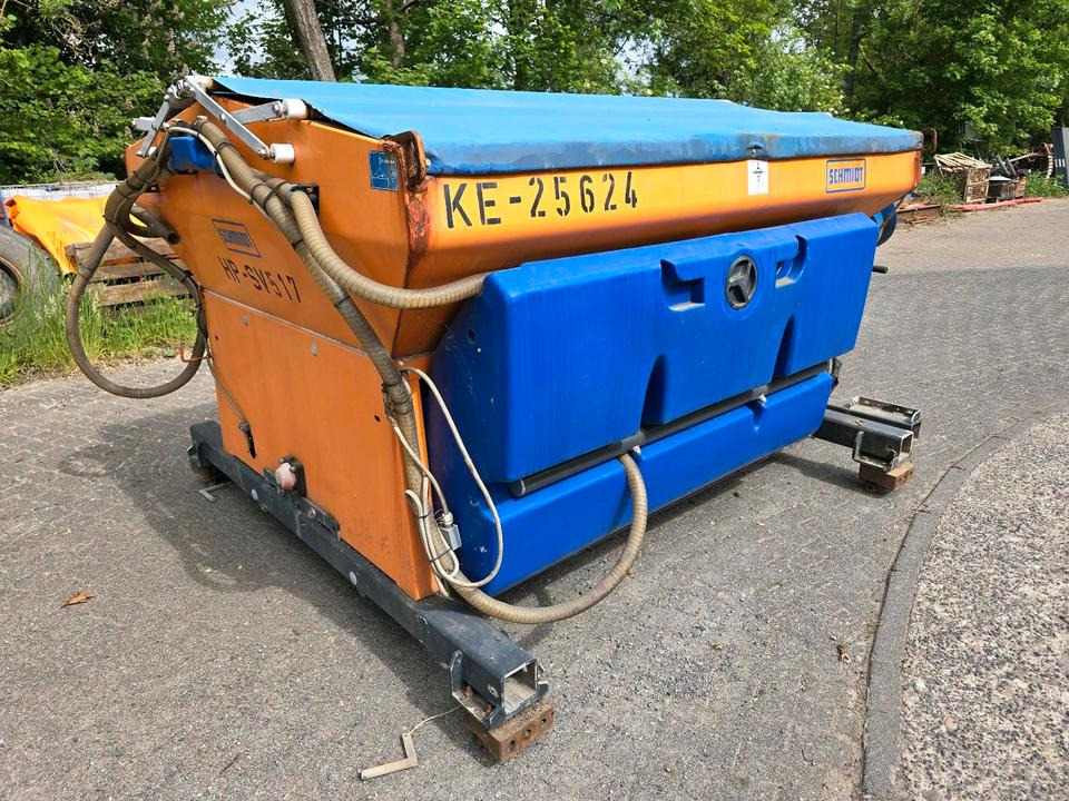 Salzstreuer Stratos S25-21 für Unimog UGN UGE 424 427 405 U300 U 300 400 500 MERCEDES-BENZ 218 219 318 323 423 427 327 430 429 430 435 Salzsilo Streuautomat Winterdienst - Hiekoitin: kuva Salzstreuer Stratos S25-21 für Unimog UGN UGE 424 427 405 U300 U 300 400 500 MERCEDES-BENZ 218 219 318 323 423 427 327 430 429 430 435 Salzsilo Streuautomat Winterdienst - Hiekoitin Salzstreuer Stratos S25-21 für Unimog UGN UGE 424 427 405 U300 U 300 400 500 MERCEDES-BENZ 218 219 318 323 423 427 327 430 429 430 435 Salzsilo Streuautomat Winterdienst - Hiekoitin: kuva Salzstreuer Stratos S25-21 für Unimog UGN UGE 424 427 405 U300 U 300 400 500 MERCEDES-BENZ 218 219 318 323 423 427 327 430 429 430 435 Salzsilo Streuautomat Winterdienst - Hiekoitin