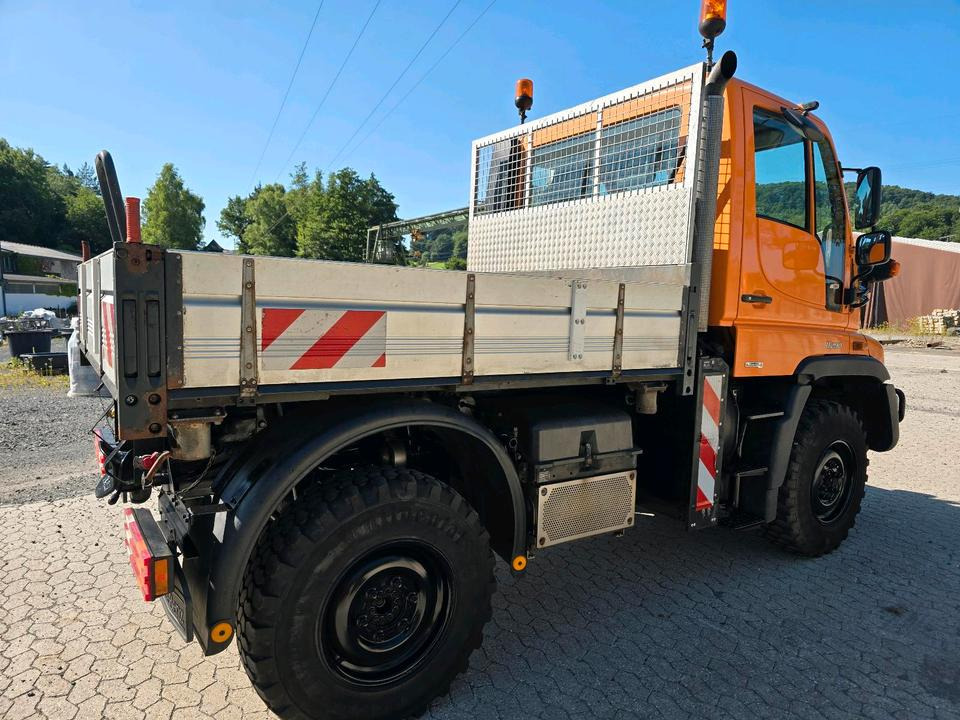 Unimog U290 405/10 UGN UGE Mercedes-Benz U 290 300 400 500 405/12 Kipper Pritsche - Lumikone: kuva Unimog U290 405/10 UGN UGE Mercedes-Benz U 290 300 400 500 405/12 Kipper Pritsche - Lumikone Unimog U290 405/10 UGN UGE Mercedes-Benz U 290 300 400 500 405/12 Kipper Pritsche - Lumikone: kuva Unimog U290 405/10 UGN UGE Mercedes-Benz U 290 300 400 500 405/12 Kipper Pritsche - Lumikone