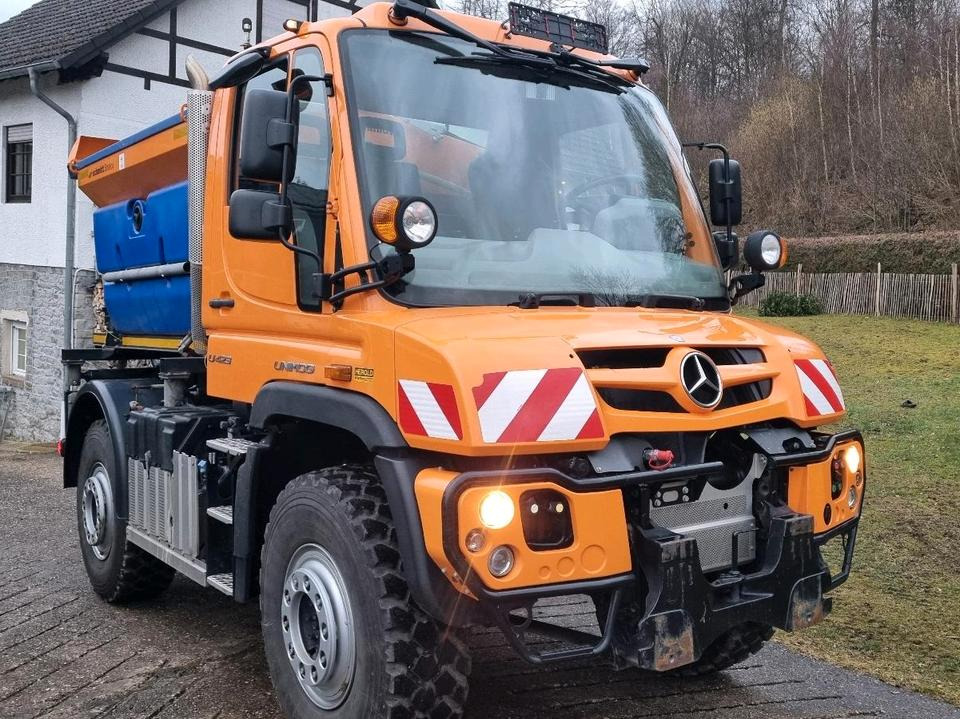 Zu vermieten Unimog 405 U423 Winterdienst Schmidt Salzstreuer 423 429 430 Mercedes Benz 318 527 Vermietung - Lumikone: kuva Zu vermieten Unimog 405 U423 Winterdienst Schmidt Salzstreuer 423 429 430 Mercedes Benz 318 527 Vermietung - Lumikone Zu vermieten Unimog 405 U423 Winterdienst Schmidt Salzstreuer 423 429 430 Mercedes Benz 318 527 Vermietung - Lumikone: kuva Zu vermieten Unimog 405 U423 Winterdienst Schmidt Salzstreuer 423 429 430 Mercedes Benz 318 527 Vermietung - Lumikone