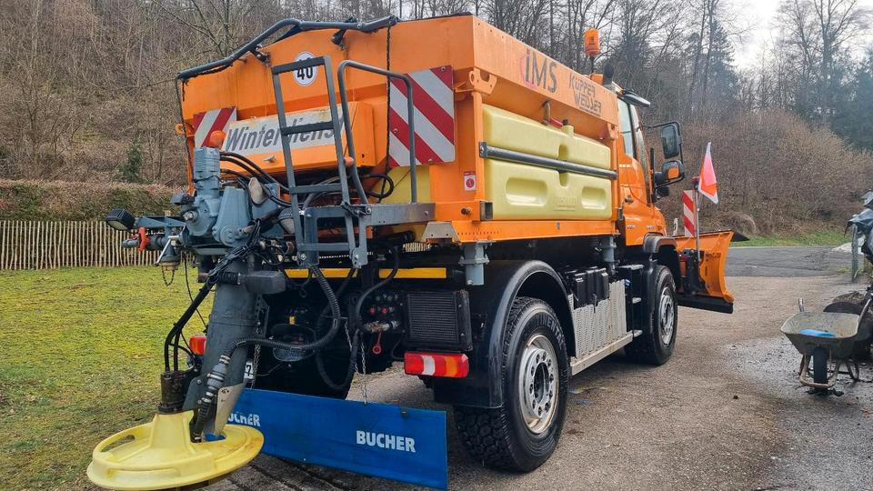 Zu vermieten Unimog 405 U527 Winterdienst Schmidt Salzstreuer 423 429 430 Mercedes Benz 318 527 Vermietung - Lumikone: kuva Zu vermieten Unimog 405 U527 Winterdienst Schmidt Salzstreuer 423 429 430 Mercedes Benz 318 527 Vermietung - Lumikone Zu vermieten Unimog 405 U527 Winterdienst Schmidt Salzstreuer 423 429 430 Mercedes Benz 318 527 Vermietung - Lumikone: kuva Zu vermieten Unimog 405 U527 Winterdienst Schmidt Salzstreuer 423 429 430 Mercedes Benz 318 527 Vermietung - Lumikone