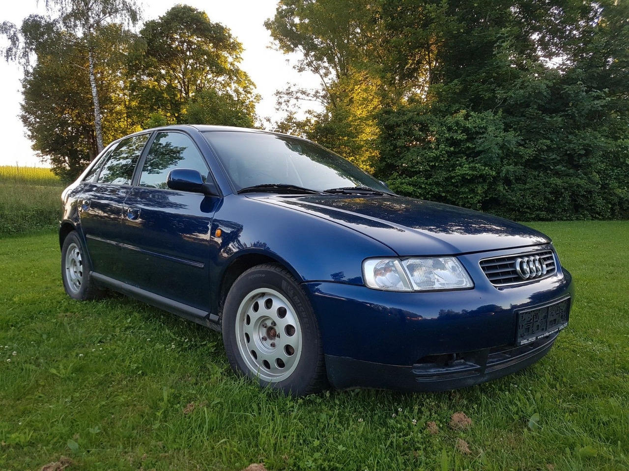 Audi A3 1.9TDI *4-TÜREN*KLIMAAUTOMATIK*AHK* - Henkilöauto: kuva Audi A3 1.9TDI *4-TÜREN*KLIMAAUTOMATIK*AHK* - Henkilöauto Audi A3 1.9TDI *4-TÜREN*KLIMAAUTOMATIK*AHK* - Henkilöauto: kuva Audi A3 1.9TDI *4-TÜREN*KLIMAAUTOMATIK*AHK* - Henkilöauto