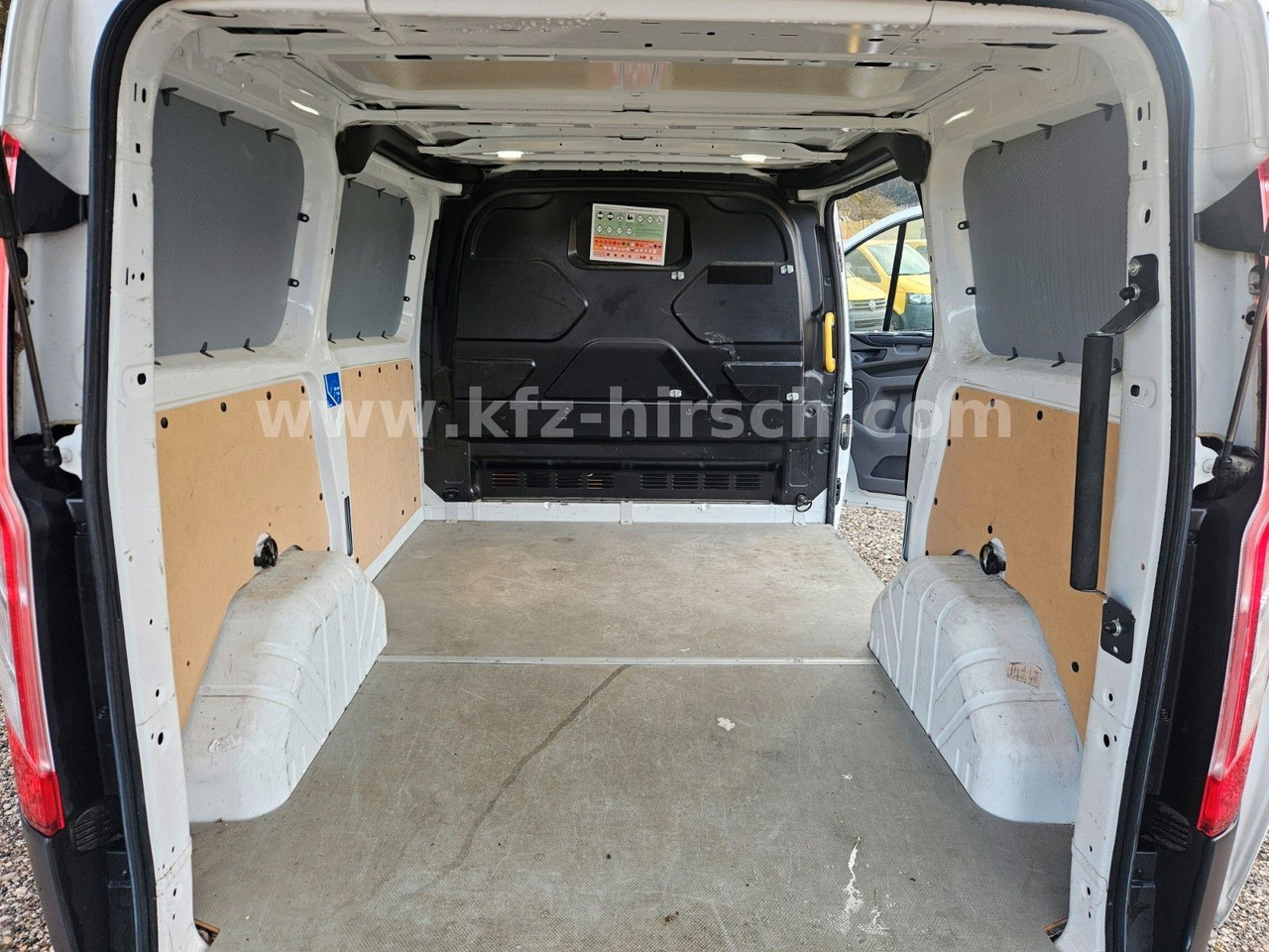 Ford Transit Custom Klima Sitzhzg Bluetooth Multi 1Hd - Pakettiauto: kuva  Ford Transit Custom Klima Sitzhzg Bluetooth Multi 1Hd - Pakettiauto Ford Transit Custom Klima Sitzhzg Bluetooth Multi 1Hd - Pakettiauto: kuva  Ford Transit Custom Klima Sitzhzg Bluetooth Multi 1Hd - Pakettiauto