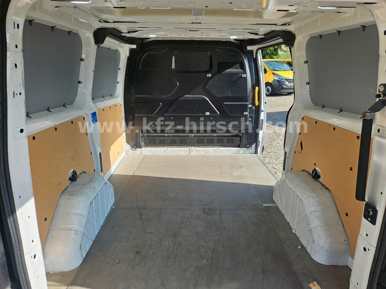 Ford Transit Custom Klima Sitzhzg Bluetooth Multi 1Hd - Pakettiauto: kuva Ford Transit Custom Klima Sitzhzg Bluetooth Multi 1Hd - Pakettiauto Ford Transit Custom Klima Sitzhzg Bluetooth Multi 1Hd - Pakettiauto: kuva Ford Transit Custom Klima Sitzhzg Bluetooth Multi 1Hd - Pakettiauto