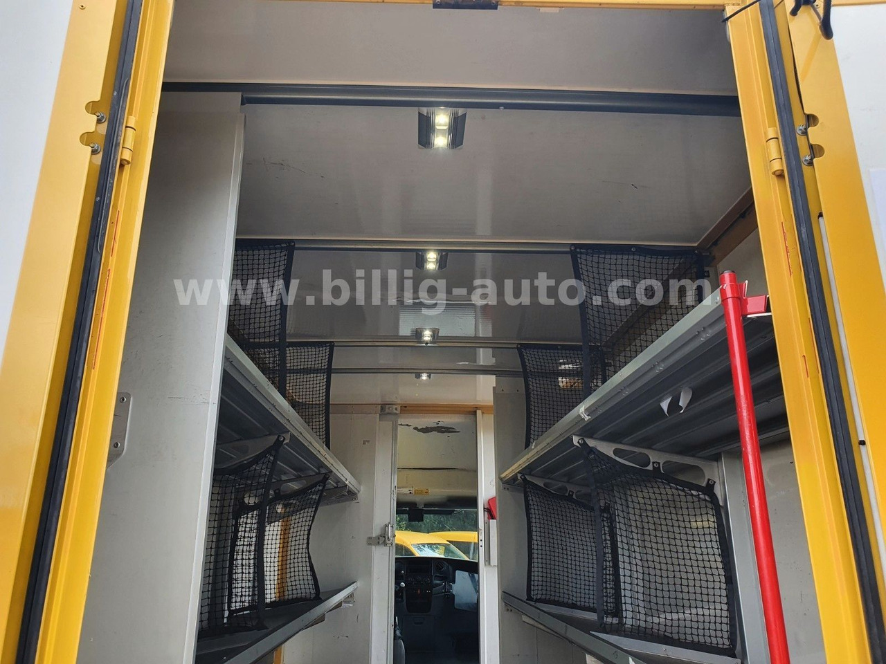 Iveco Daily Koffer Kasten Integralkoffer Automatik - Jakeluauto: kuva Iveco Daily Koffer Kasten Integralkoffer Automatik - Jakeluauto Iveco Daily Koffer Kasten Integralkoffer Automatik - Jakeluauto: kuva Iveco Daily Koffer Kasten Integralkoffer Automatik - Jakeluauto