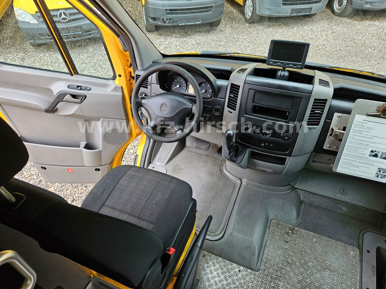 Leasing  Mercedes-Benz Sprinter II*EURO5*MAXI*Lang*906*Koffer* Mercedes-Benz Sprinter II*EURO5*MAXI*Lang*906*Koffer*: kuva Leasing  Mercedes-Benz Sprinter II*EURO5*MAXI*Lang*906*Koffer* Mercedes-Benz Sprinter II*EURO5*MAXI*Lang*906*Koffer*