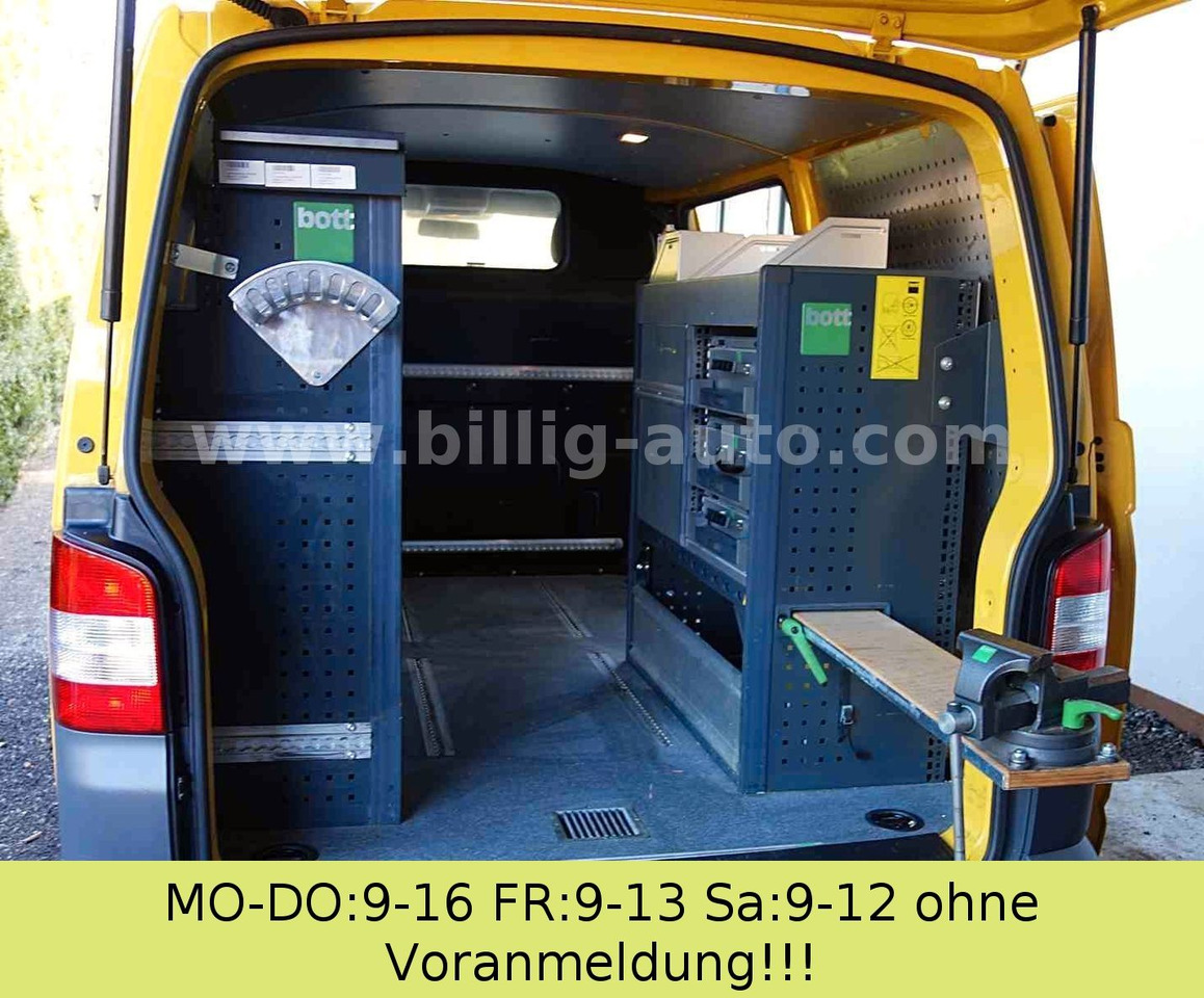 Volkswagen T5 BOTT Sortimo Orsy Werkstatt Transporter - Farmari: kuva Volkswagen T5 BOTT Sortimo Orsy Werkstatt Transporter - Farmari Volkswagen T5 BOTT Sortimo Orsy Werkstatt Transporter - Farmari: kuva Volkswagen T5 BOTT Sortimo Orsy Werkstatt Transporter - Farmari