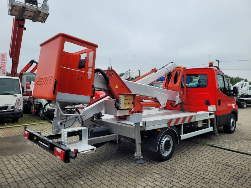 Iveco Daily 35S12 podnośnik koszowy 17 m Multitel MX170 - Itsekulkevat henkilönostimet: kuva Iveco Daily 35S12 podnośnik koszowy 17 m Multitel MX170 - Itsekulkevat henkilönostimet Iveco Daily 35S12 podnośnik koszowy 17 m Multitel MX170 - Itsekulkevat henkilönostimet: kuva Iveco Daily 35S12 podnośnik koszowy 17 m Multitel MX170 - Itsekulkevat henkilönostimet