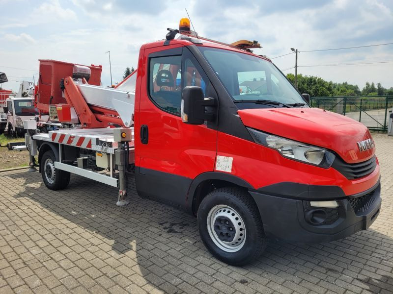 Iveco Daily 35S12 podnośnik koszowy 21 m Multitel MX210 - Itsekulkevat henkilönostimet: kuva Iveco Daily 35S12 podnośnik koszowy 21 m Multitel MX210 - Itsekulkevat henkilönostimet Iveco Daily 35S12 podnośnik koszowy 21 m Multitel MX210 - Itsekulkevat henkilönostimet: kuva Iveco Daily 35S12 podnośnik koszowy 21 m Multitel MX210 - Itsekulkevat henkilönostimet