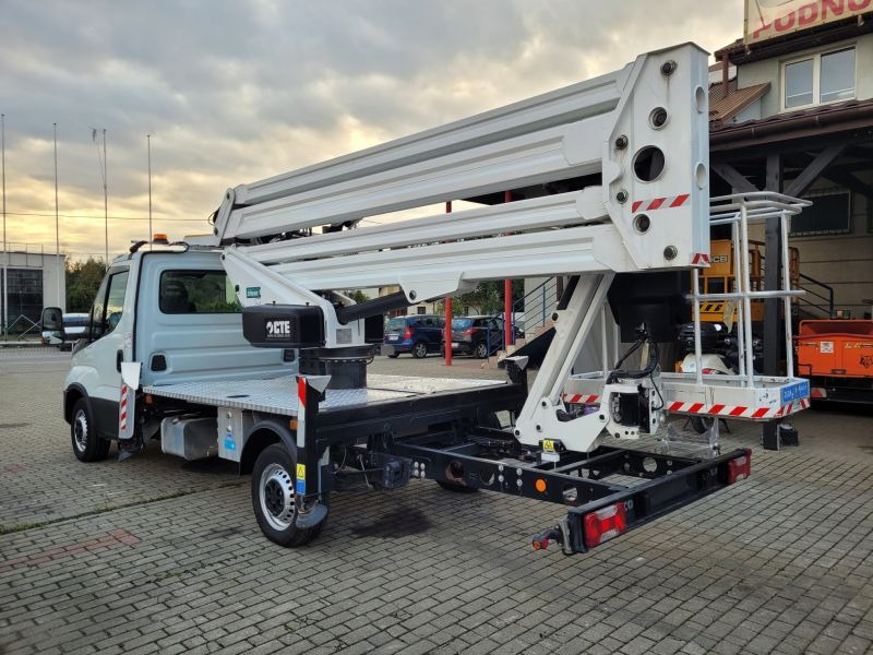 Iveco Daily 35S12 podnośnik koszowy 23 m CTE ZED 23.3 JH - Itsekulkevat henkilönostimet: kuva Iveco Daily 35S12 podnośnik koszowy 23 m CTE ZED 23.3 JH - Itsekulkevat henkilönostimet Iveco Daily 35S12 podnośnik koszowy 23 m CTE ZED 23.3 JH - Itsekulkevat henkilönostimet: kuva Iveco Daily 35S12 podnośnik koszowy 23 m CTE ZED 23.3 JH - Itsekulkevat henkilönostimet