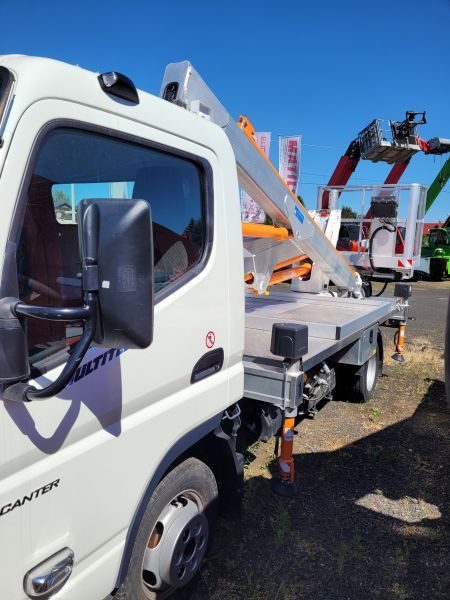 Mitsubishi Canter Fuso 3C13 podnośnik koszowy 20 m Multitel MXE200 - Itsekulkevat henkilönostimet: kuva Mitsubishi Canter Fuso 3C13 podnośnik koszowy 20 m Multitel MXE200 - Itsekulkevat henkilönostimet Mitsubishi Canter Fuso 3C13 podnośnik koszowy 20 m Multitel MXE200 - Itsekulkevat henkilönostimet: kuva Mitsubishi Canter Fuso 3C13 podnośnik koszowy 20 m Multitel MXE200 - Itsekulkevat henkilönostimet
