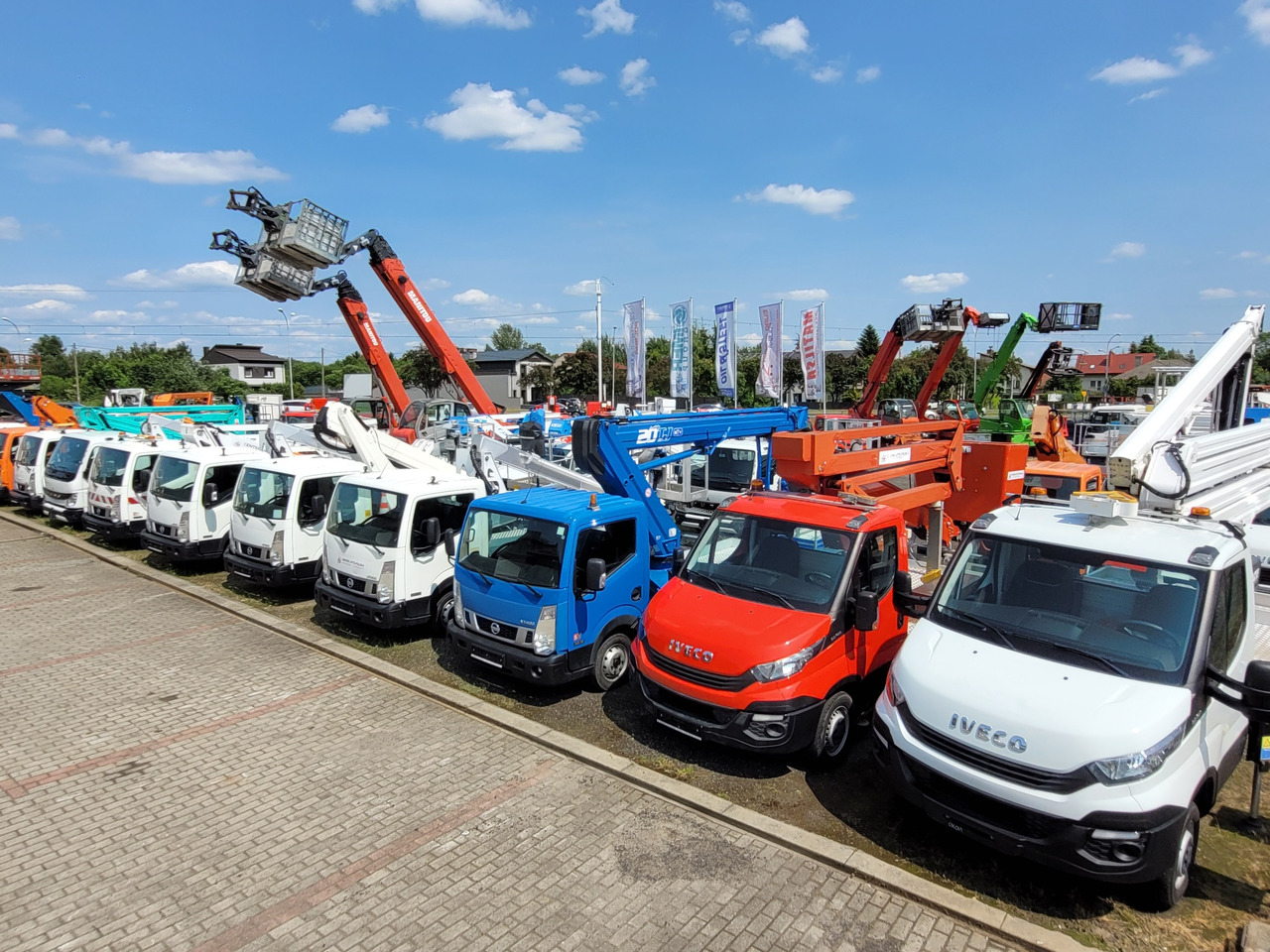 Renault Renault Maxity podnośnik koszowy zwyżka 20 m CTE B-lift 20 JHV - Itsekulkevat henkilönostimet: kuva Renault Renault Maxity podnośnik koszowy zwyżka 20 m CTE B-lift 20 JHV - Itsekulkevat henkilönostimet Renault Renault Maxity podnośnik koszowy zwyżka 20 m CTE B-lift 20 JHV - Itsekulkevat henkilönostimet: kuva Renault Renault Maxity podnośnik koszowy zwyżka 20 m CTE B-lift 20 JHV - Itsekulkevat henkilönostimet