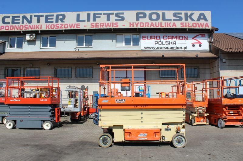 Podnośnik nożycowy elektryczny 12 m JLG 3246 ES - Saksilava: kuva podnośnik nożycowy elektryczny 12 m JLG 3246 ES - Saksilava Podnośnik nożycowy elektryczny 12 m JLG 3246 ES - Saksilava: kuva podnośnik nożycowy elektryczny 12 m JLG 3246 ES - Saksilava