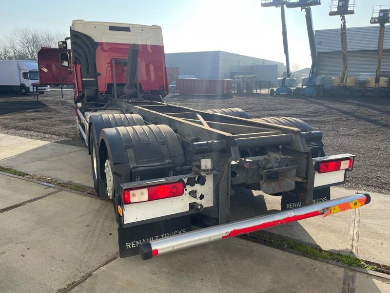 Renault T / 6x2 VOLLEDIG LUCHTGEVEERD / ALU VELGEN / HANDGESCHAKELD / LOW KM / ALU KIPPER 22.5 M3 - Kippiauto kuorma-auto: kuva Renault T / 6x2 VOLLEDIG LUCHTGEVEERD / ALU VELGEN / HANDGESCHAKELD / LOW KM / ALU KIPPER 22.5 M3 - Kippiauto kuorma-auto Renault T / 6x2 VOLLEDIG LUCHTGEVEERD / ALU VELGEN / HANDGESCHAKELD / LOW KM / ALU KIPPER 22.5 M3 - Kippiauto kuorma-auto: kuva Renault T / 6x2 VOLLEDIG LUCHTGEVEERD / ALU VELGEN / HANDGESCHAKELD / LOW KM / ALU KIPPER 22.5 M3 - Kippiauto kuorma-auto