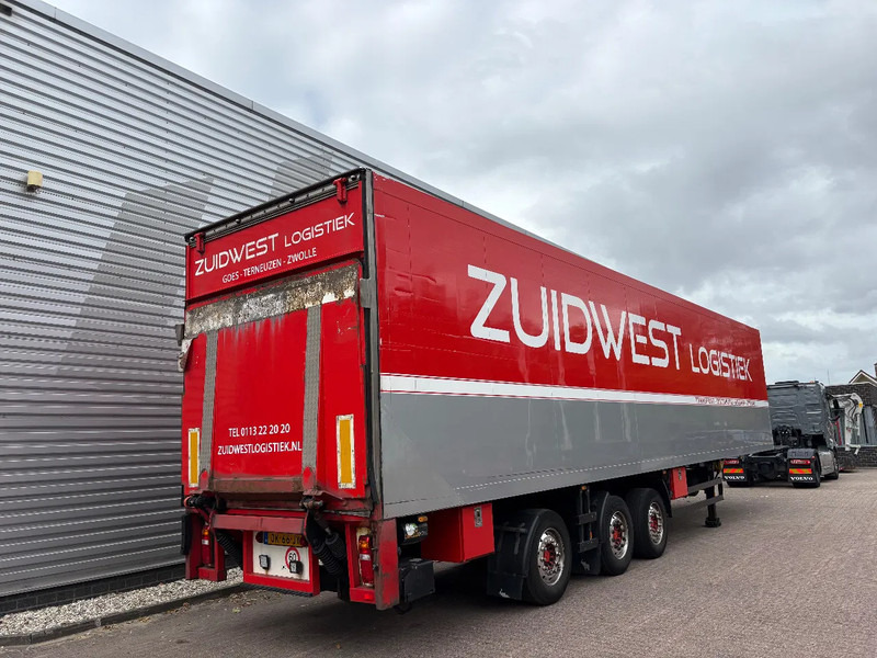 Schmitz Cargobull SKO 24 / SAV ASSEN / DHOLLANDIA 3000 kg / CARRIER MAXIMA 1300 / 1x stuuras / APK - TUV SEPTEMBER 2026 / - Refrigeraattori puoliperävaunu: kuva Schmitz Cargobull SKO 24 / SAV ASSEN / DHOLLANDIA 3000 kg / CARRIER MAXIMA 1300 / 1x stuuras / APK - TUV SEPTEMBER 2026 / - Refrigeraattori puoliperävaunu Schmitz Cargobull SKO 24 / SAV ASSEN / DHOLLANDIA 3000 kg / CARRIER MAXIMA 1300 / 1x stuuras / APK - TUV SEPTEMBER 2026 / - Refrigeraattori puoliperävaunu: kuva Schmitz Cargobull SKO 24 / SAV ASSEN / DHOLLANDIA 3000 kg / CARRIER MAXIMA 1300 / 1x stuuras / APK - TUV SEPTEMBER 2026 / - Refrigeraattori puoliperävaunu