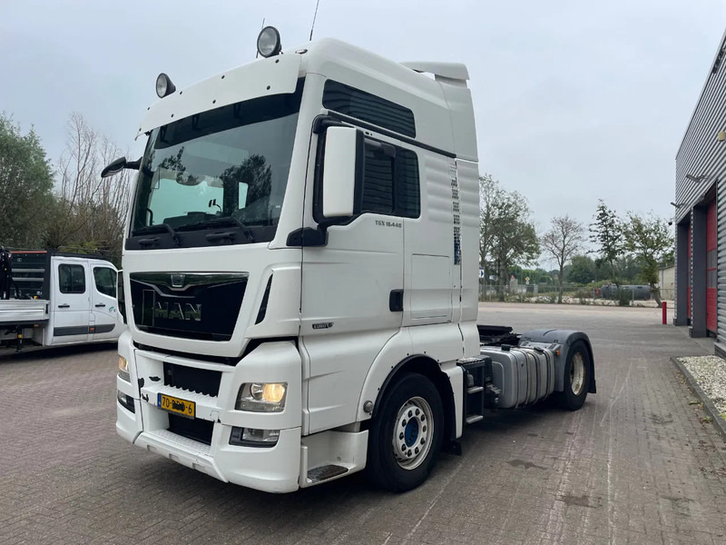 MAN TGX 18.440 4x2 / XXL CAB / HOLLAND TRUCK / HYDRAULIEK / APK - TUV 10 - 2024 / - Vetopöytäauto: kuva MAN TGX 18.440 4x2 / XXL CAB / HOLLAND TRUCK / HYDRAULIEK / APK - TUV 10 - 2024 / - Vetopöytäauto MAN TGX 18.440 4x2 / XXL CAB / HOLLAND TRUCK / HYDRAULIEK / APK - TUV 10 - 2024 / - Vetopöytäauto: kuva MAN TGX 18.440 4x2 / XXL CAB / HOLLAND TRUCK / HYDRAULIEK / APK - TUV 10 - 2024 / - Vetopöytäauto