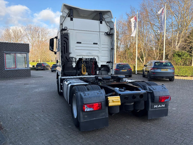 MAN TGX 18.500 4x2 / RETARDER / 500 PK / SPOILERSET / - Vetopöytäauto: kuva MAN TGX 18.500 4x2 / RETARDER / 500 PK / SPOILERSET / - Vetopöytäauto MAN TGX 18.500 4x2 / RETARDER / 500 PK / SPOILERSET / - Vetopöytäauto: kuva MAN TGX 18.500 4x2 / RETARDER / 500 PK / SPOILERSET / - Vetopöytäauto