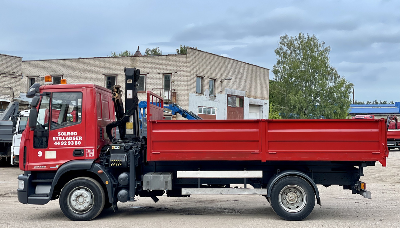 Nosturiauto IVECO EUROCARGO: kuva Nosturiauto IVECO EUROCARGO
