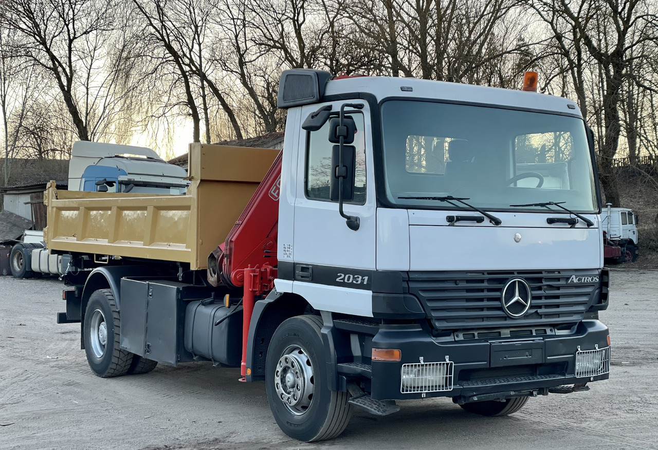 MERCEDES-BENZ ACTROS - Kippiauto kuorma-auto: kuva MERCEDES-BENZ ACTROS - Kippiauto kuorma-auto MERCEDES-BENZ ACTROS - Kippiauto kuorma-auto: kuva MERCEDES-BENZ ACTROS - Kippiauto kuorma-auto