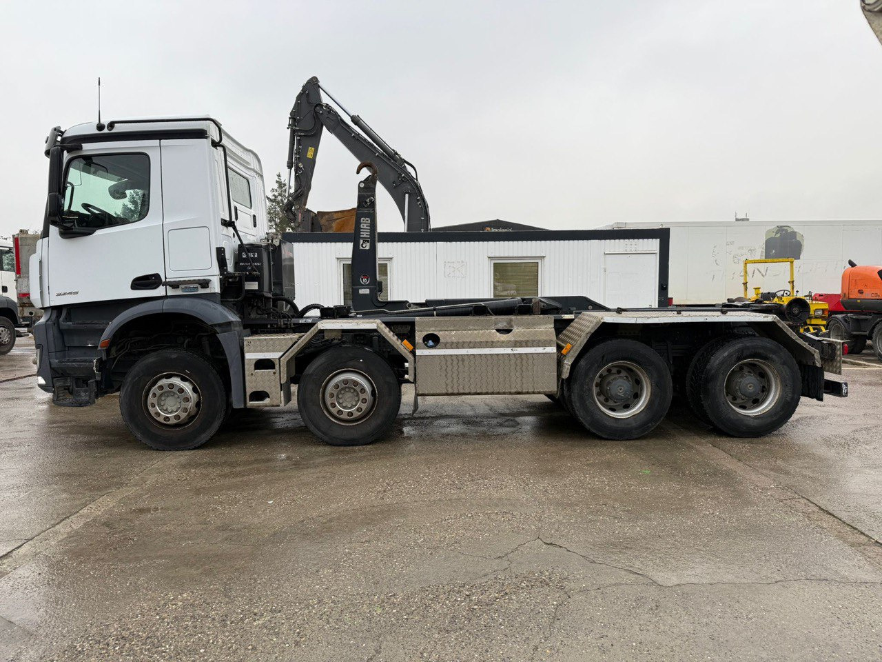 MERCEDES-BENZ Arocs 3245 - Koukkulava kuorma-auto: kuva MERCEDES-BENZ Arocs 3245 - Koukkulava kuorma-auto MERCEDES-BENZ Arocs 3245 - Koukkulava kuorma-auto: kuva MERCEDES-BENZ Arocs 3245 - Koukkulava kuorma-auto