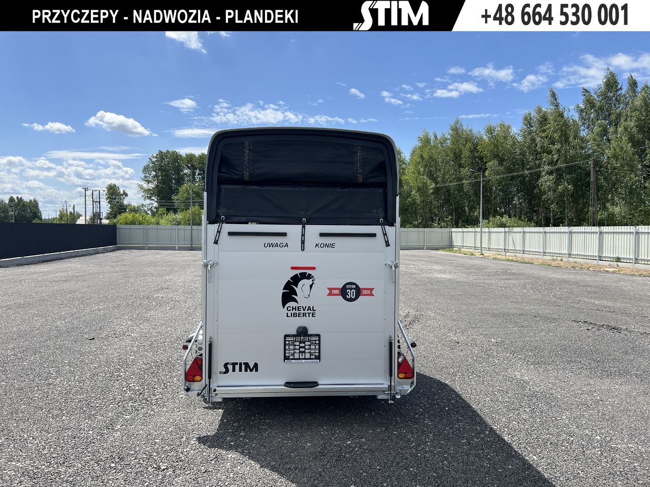 Uusi Hevostraileri CHEVAL LIBERTÉ HIPPOMOBILE: kuva Uusi Hevostraileri CHEVAL LIBERTÉ HIPPOMOBILE Uusi Hevostraileri CHEVAL LIBERTÉ HIPPOMOBILE: kuva Uusi Hevostraileri CHEVAL LIBERTÉ HIPPOMOBILE