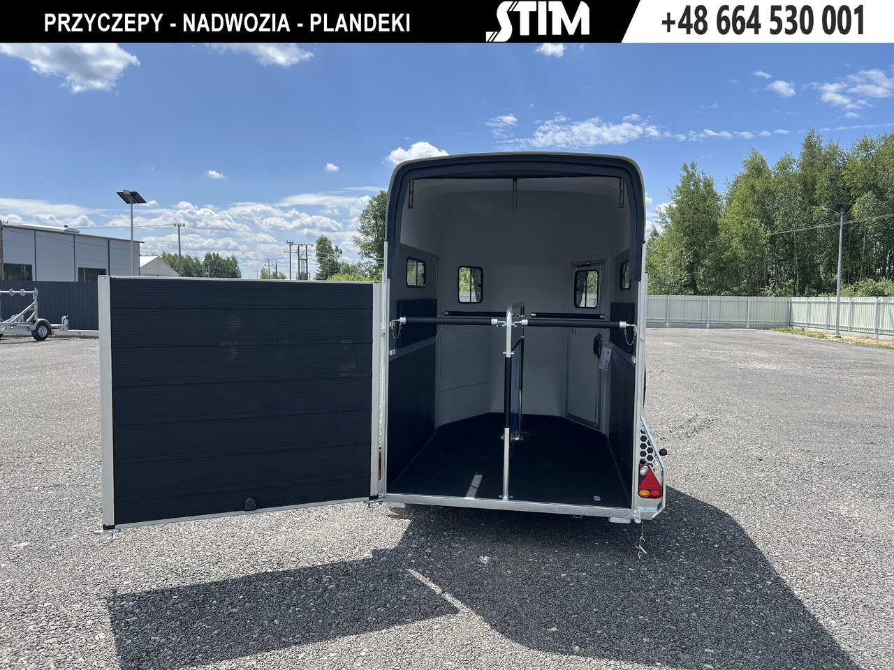 Uusi Hevostraileri CHEVAL LIBERTÉ HIPPOMOBILE: kuva Uusi Hevostraileri CHEVAL LIBERTÉ HIPPOMOBILE Uusi Hevostraileri CHEVAL LIBERTÉ HIPPOMOBILE: kuva Uusi Hevostraileri CHEVAL LIBERTÉ HIPPOMOBILE