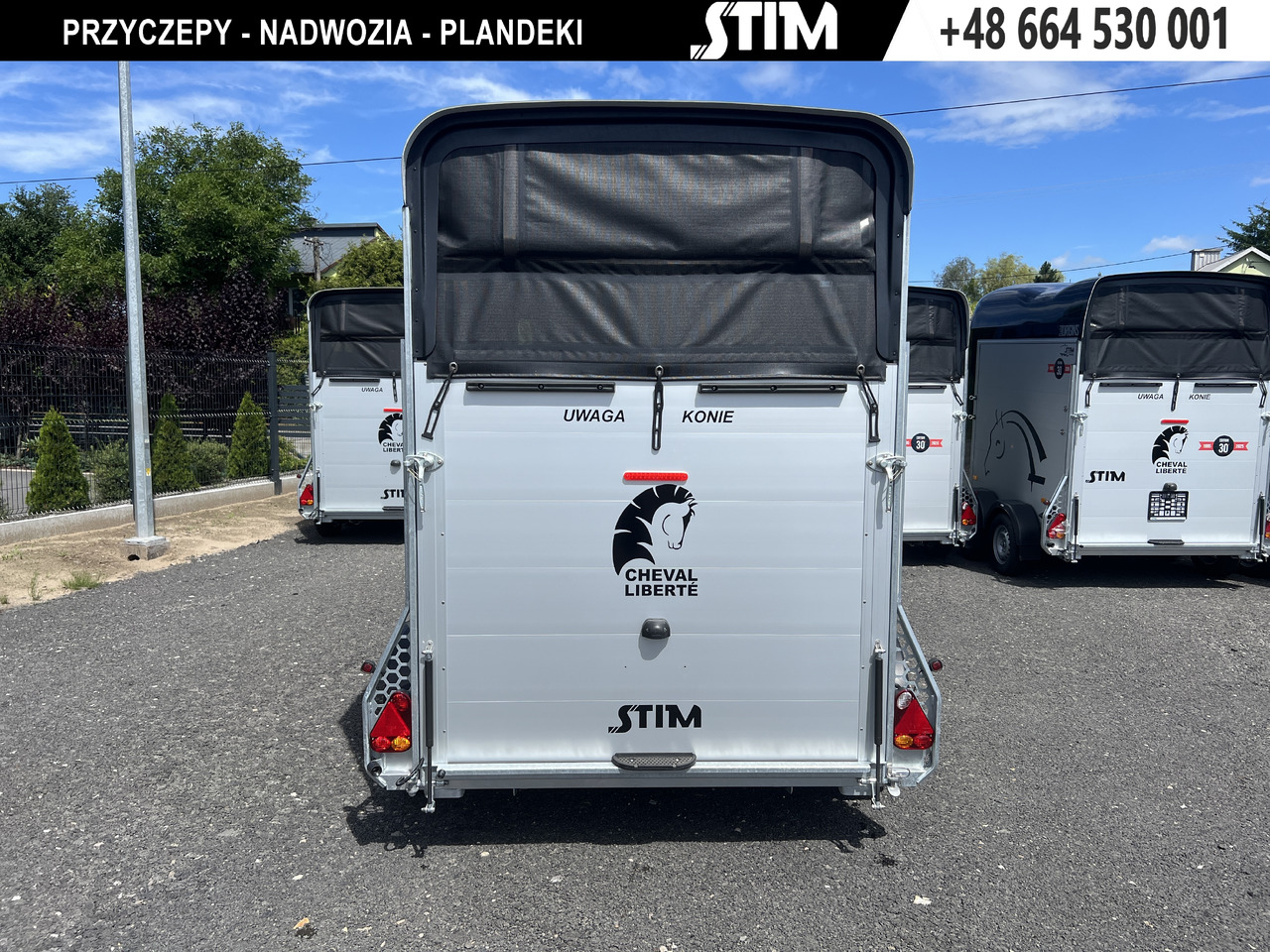 CHEVAL LIBERTÉ Touring Country - Hevostraileri: kuva CHEVAL LIBERTÉ Touring Country - Hevostraileri CHEVAL LIBERTÉ Touring Country - Hevostraileri: kuva CHEVAL LIBERTÉ Touring Country - Hevostraileri