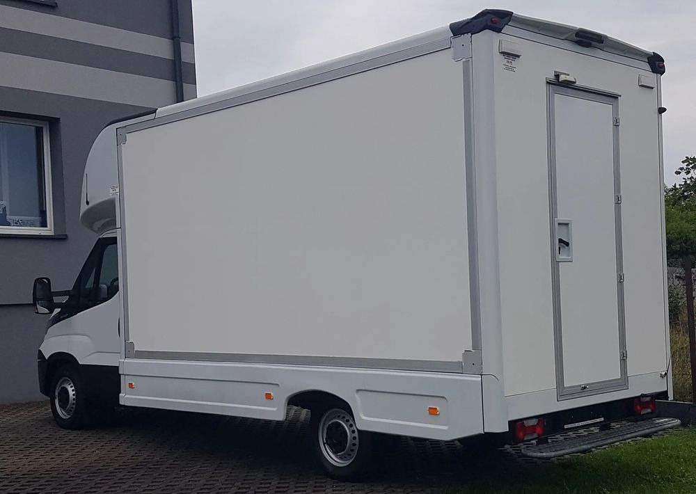 Iveco DAILY KONTENER NISKOPODŁOGOWY 4,31x2,24x2,42 FOODTRUCK SKLEP KAMPER KLIMA BAR KONIOWÓZ - Jakeluauto: kuva Iveco DAILY KONTENER NISKOPODŁOGOWY 4,31x2,24x2,42 FOODTRUCK SKLEP KAMPER KLIMA BAR KONIOWÓZ - Jakeluauto Iveco DAILY KONTENER NISKOPODŁOGOWY 4,31x2,24x2,42 FOODTRUCK SKLEP KAMPER KLIMA BAR KONIOWÓZ - Jakeluauto: kuva Iveco DAILY KONTENER NISKOPODŁOGOWY 4,31x2,24x2,42 FOODTRUCK SKLEP KAMPER KLIMA BAR KONIOWÓZ - Jakeluauto
