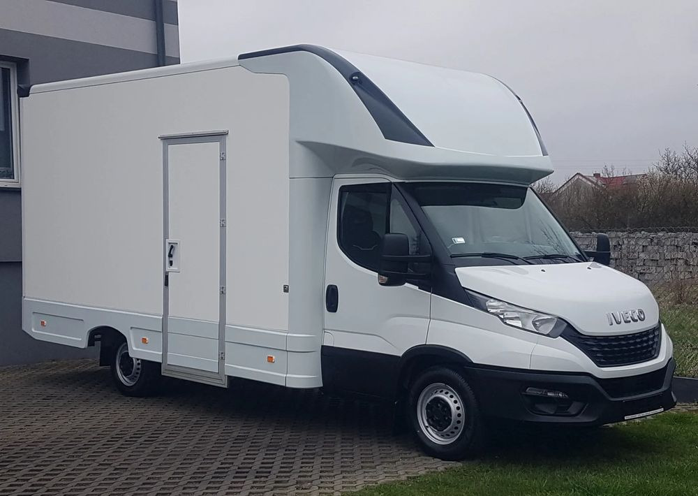 Iveco DAILY KONTENER NISKOPODŁOGOWY 4,43x2,23x2,42 SKLEP BAR FOODTRUCK KAMPER KLIMA - Jakeluauto: kuva Iveco DAILY KONTENER NISKOPODŁOGOWY 4,43x2,23x2,42 SKLEP BAR FOODTRUCK KAMPER KLIMA - Jakeluauto Iveco DAILY KONTENER NISKOPODŁOGOWY 4,43x2,23x2,42 SKLEP BAR FOODTRUCK KAMPER KLIMA - Jakeluauto: kuva Iveco DAILY KONTENER NISKOPODŁOGOWY 4,43x2,23x2,42 SKLEP BAR FOODTRUCK KAMPER KLIMA - Jakeluauto