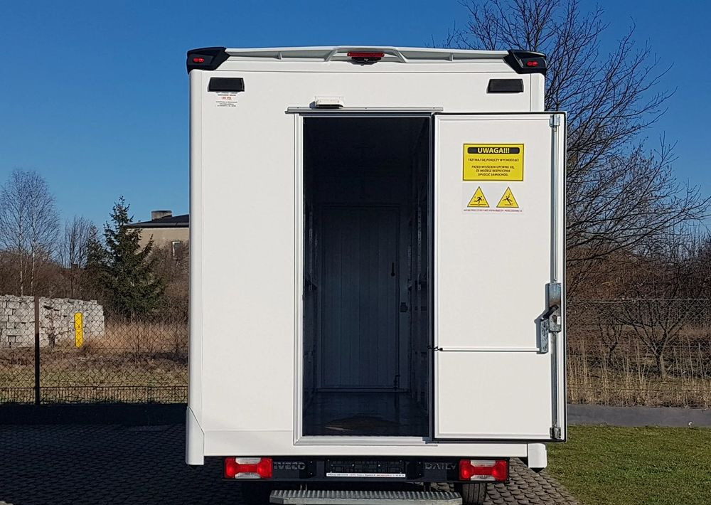 Iveco DAILY KONTENER NISKOPODŁOGOWY 4,43x2,23x2,42 SKLEP FOODTRUCK BAR KLIMA KONIOWÓZ KAMPER - Myyntiauto: kuva Iveco DAILY KONTENER NISKOPODŁOGOWY 4,43x2,23x2,42 SKLEP FOODTRUCK BAR KLIMA KONIOWÓZ KAMPER - Myyntiauto Iveco DAILY KONTENER NISKOPODŁOGOWY 4,43x2,23x2,42 SKLEP FOODTRUCK BAR KLIMA KONIOWÓZ KAMPER - Myyntiauto: kuva Iveco DAILY KONTENER NISKOPODŁOGOWY 4,43x2,23x2,42 SKLEP FOODTRUCK BAR KLIMA KONIOWÓZ KAMPER - Myyntiauto