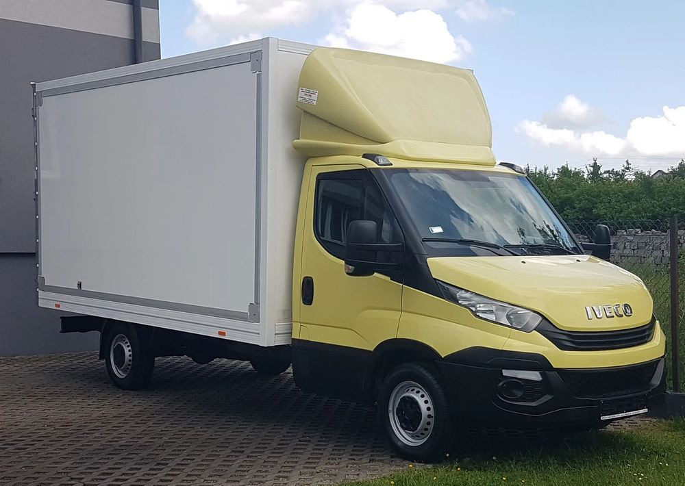 Iveco Daily 8EP KONTENER 4,14x2,21x2,20 KLIMA MANUAL KRAJOWY DMC 3500KG - Jakeluauto: kuva Iveco Daily 8EP KONTENER 4,14x2,21x2,20 KLIMA MANUAL KRAJOWY DMC 3500KG - Jakeluauto Iveco Daily 8EP KONTENER 4,14x2,21x2,20 KLIMA MANUAL KRAJOWY DMC 3500KG - Jakeluauto: kuva Iveco Daily 8EP KONTENER 4,14x2,21x2,20 KLIMA MANUAL KRAJOWY DMC 3500KG - Jakeluauto