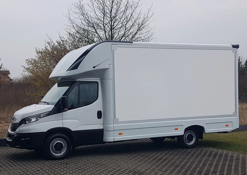 Iveco DAILY KONTENER NISKOPODŁOGOWY 4,43x2,23x2,42 SKLEP BAR FOODTRUCK KAMPER KLIMA - Matkailuauto: kuva Iveco DAILY KONTENER NISKOPODŁOGOWY 4,43x2,23x2,42 SKLEP BAR FOODTRUCK KAMPER KLIMA - Matkailuauto Iveco DAILY KONTENER NISKOPODŁOGOWY 4,43x2,23x2,42 SKLEP BAR FOODTRUCK KAMPER KLIMA - Matkailuauto: kuva Iveco DAILY KONTENER NISKOPODŁOGOWY 4,43x2,23x2,42 SKLEP BAR FOODTRUCK KAMPER KLIMA - Matkailuauto