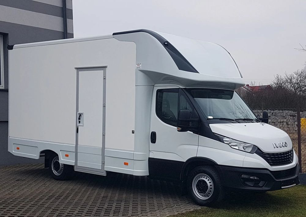 Iveco DAILY KONTENER NISKOPODŁOGOWY 4,43x2,23x2,42 SKLEP BAR FOODTRUCK KAMPER KLIMA - Matkailuauto: kuva Iveco DAILY KONTENER NISKOPODŁOGOWY 4,43x2,23x2,42 SKLEP BAR FOODTRUCK KAMPER KLIMA - Matkailuauto Iveco DAILY KONTENER NISKOPODŁOGOWY 4,43x2,23x2,42 SKLEP BAR FOODTRUCK KAMPER KLIMA - Matkailuauto: kuva Iveco DAILY KONTENER NISKOPODŁOGOWY 4,43x2,23x2,42 SKLEP BAR FOODTRUCK KAMPER KLIMA - Matkailuauto